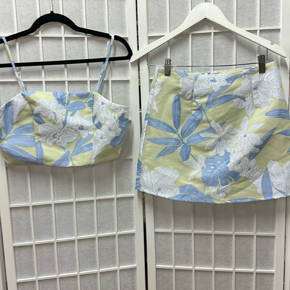Pink Lily Floral Yellow & Light Blue Two-Piece Skirt Set